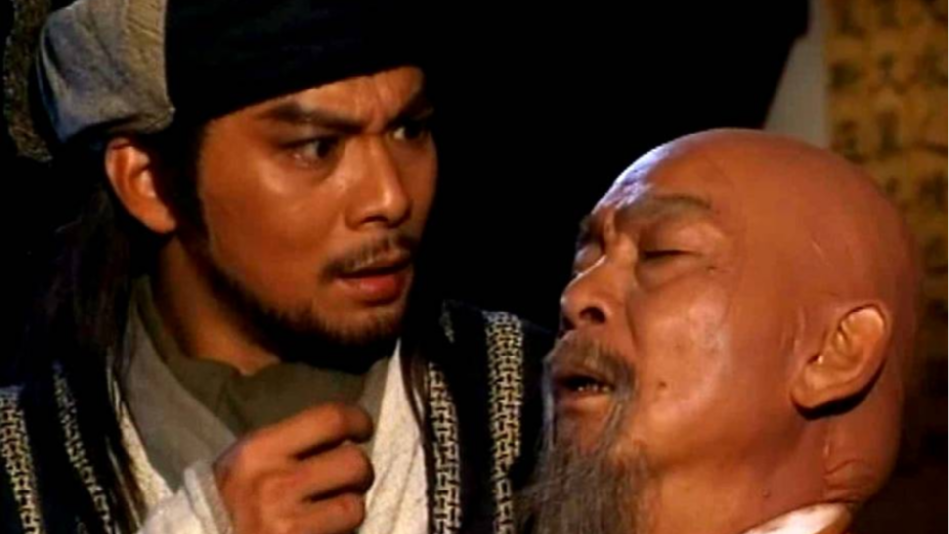 为什么少林玄苦大师一看到乔峰的容貌就吓死了呢?